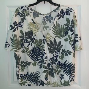 Cropped Tropical Front Cross Shirt